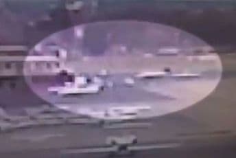 Tinejdžerka (17) ukrala i provozala po pisti avion, pa nastala šteta od milion dolara Tinejdžerka (17) ukrala i provozala po pisti avion, pa nastala šteta od milion dolara