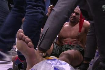 Badr Hari dva puta slao Verhovena na pod pa predao meč zbog povrede! Badr Hari dva puta slao Verhovena na pod pa predao meč zbog povrede!