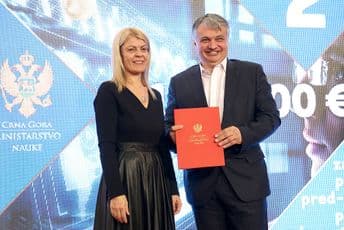 Lideri i u društveno odgovornom poslovanju Lideri i u društveno odgovornom poslovanju