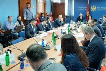 Odbor podržao Predlog zakona; Pažin: Jednaka prava za sve; Zogović: Zakonom se konfiskuje imovina MCP Foto: Portal Analitika