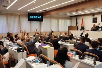 Usvajanje budžeta neizvjesno, vladajuća koalicija pred raspadom Pobjeda