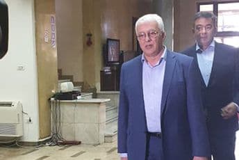 Poslanici DF-a stigli u parlament Foto: Portal Analitika