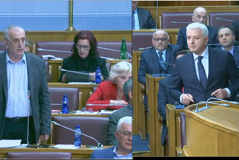 Marković: Evo ja ću ostati sam pa udrite po meni; Bulatović: Ja ću krenuti na vas Marković: Evo ja ću ostati sam pa udrite po meni; Bulatović: Ja ću krenuti na vas