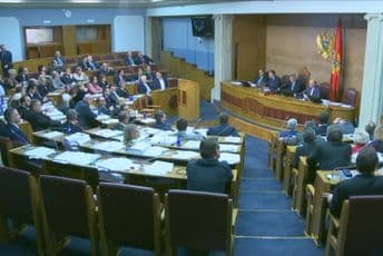 Apel poslodavcima da ne dijele otkaze Apel poslodavcima da ne dijele otkaze