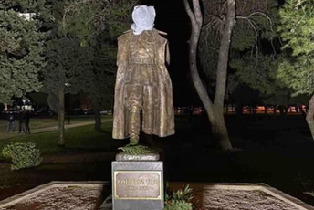 I Titov spomenik u Podgorici na meti vandala I Titov spomenik u Podgorici na meti vandala