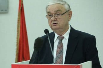 HRVATSKI AKADEMIK: Jasno dajte do znanja velikosrpskoj politici da znate njene namjere HRVATSKI AKADEMIK: Jasno dajte do znanja velikosrpskoj politici da znate njene namjere