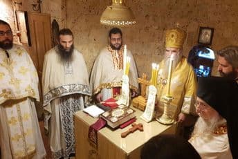 Amfilohije: Ostali samo hramovi Božji da ih rasprodaju i potroše Mitropolija crnogorsko - primorska