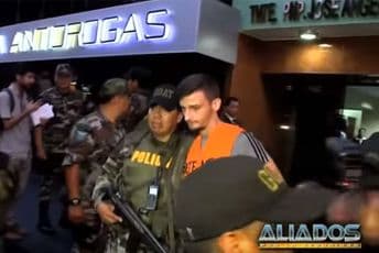 Ko je srpski bokser osuđen na 17 godina robije u Peruu? Ko je srpski bokser osuđen na 17 godina robije u Peruu?