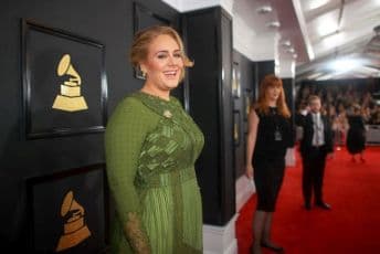 Nevjerovatna transformacija pjevačice: Smršala čak 44 kilograma Nevjerovatna transformacija pjevačice: Smršala čak 44 kilograma