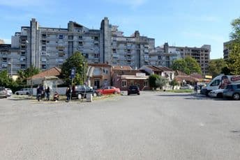 Ostaje raskrsnica ka Tabačkom mostu RTCG