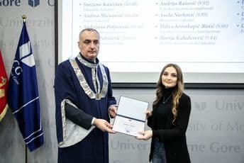 Anela Nurković najbolji student Biotehničkog fakulteta Anela Nurković najbolji student Biotehničkog fakulteta