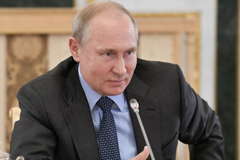 Ostavka Medvedeva i ruske vlade Putinov manevar za ostanak na vlasti Foto: REUTERS/SPUTNIK