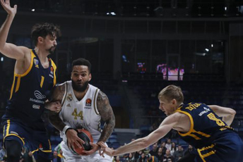 Šved briljirao, Real pao u Podmoskovlju Foto: EPA-EFE/SERGEI ILNITSKY