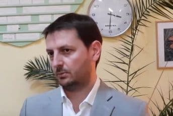 Crnogorska ambasada u Srbiji: Rakočević nije prisustvovao skupu u Beogradu Crnogorska ambasada u Srbiji: Rakočević nije prisustvovao skupu u Beogradu