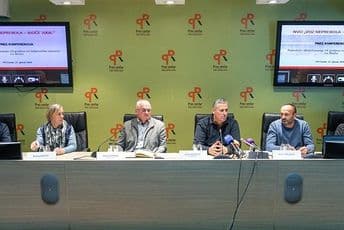 ''Obnoviti sudski postupak u cilju razrješenja okolnosti željezničke nesreće na Bioču'' ''Obnoviti sudski postupak u cilju razrješenja okolnosti željezničke nesreće na Bioču''