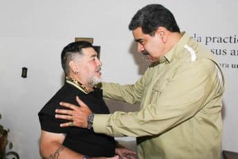 Maduro se zahvalio Maradoni na bezuslovnoj podršci (VIDEO) Izvor: AFP PHOTO / VENEZUELAN PRESIDENCY / MARCELO GARCIA