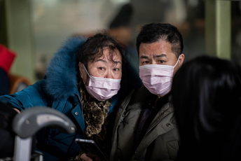 Korona virus: Otišao da pomogne oboljelima, pa se i sam zarazio Korona virus: Otišao da pomogne oboljelima, pa se i sam zarazio