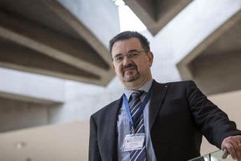 Zagrebački stručnjak: Izazov za Crnu Goru biće da zaštiti biračko tijelo od malicioznih uticaja Zagrebački stručnjak: Izazov za Crnu Goru biće da zaštiti biračko tijelo od malicioznih uticaja