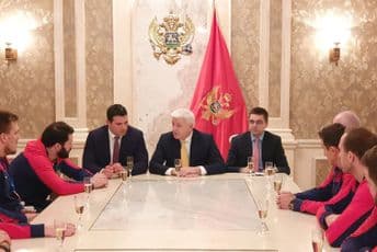 Marković primio ajkule: Crna Gora vrh svjetskog i evropskog vaterpola Marković primio ajkule: Crna Gora vrh svjetskog i evropskog vaterpola