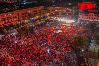 Veličanstven doček vaterpolista; Ivović: Crna Gora ima najbolje navijače! (FOTO, VIDEO) Foto: Portal Analitika