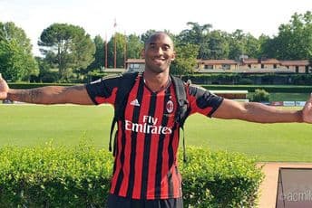 Milan će večeras platiti kaznu zbog Kobija Brajanta - i ne obaziru se na to! Milan će večeras platiti kaznu zbog Kobija Brajanta - i ne obaziru se na to!