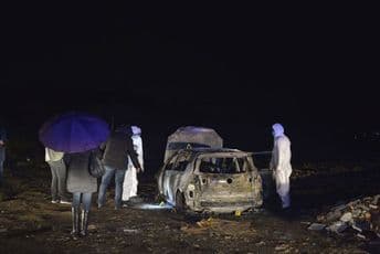 U zapaljenom vozilu pronađena automatska puška Foto: Pobjeda/Ivana Božović