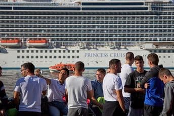 Pomorski fakultet Kotor UCG povezuje studente sa renomiranim pomorskim kompanijama i agencijam Pomorski fakultet Kotor UCG povezuje studente sa renomiranim pomorskim kompanijama i agencijam