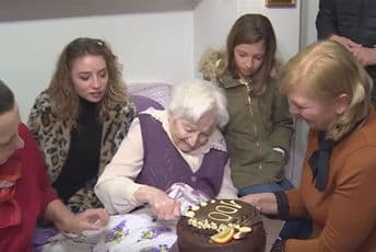 Najstarija Budvanka proslavila 100. rođendan Najstarija Budvanka proslavila 100. rođendan