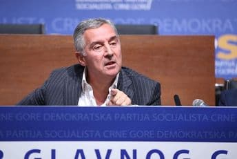 Đukanović: Ne radi se o Zakonu, niti o imovini, ovdje je riječ o državi Đukanović: Ne radi se o Zakonu, niti o imovini, ovdje je riječ o državi