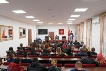 Mladi DPS-a Danilovgrad: Branimo vrijednosti vječne Crne Gore Mladi DPS-a Danilovgrad: Branimo vrijednosti vječne Crne Gore