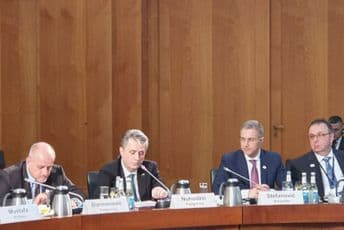 Nuhodžić u Berlinu: Saradnjom u borbi protiv ilegalne prodaje oružja do veće sigurnosti Nuhodžić u Berlinu: Saradnjom u borbi protiv ilegalne prodaje oružja do veće sigurnosti