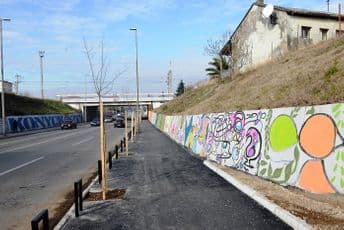 Uređen trotoar u Ulici Pete proleterske brigade Uređen trotoar u Ulici Pete proleterske brigade