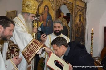 "Posjeta Manastiru privatna stvar, ne želim da neko skuplja političke poene preko mene" "Posjeta Manastiru privatna stvar, ne želim da neko skuplja političke poene preko mene"