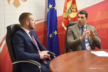 JANOVIĆ: Hodžiću novčana nagrada u vrijednosti od preko 2.000 eura JANOVIĆ: Hodžiću novčana nagrada u vrijednosti od preko 2.000 eura