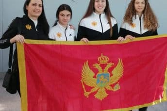 Teniserke na turniru u Poljskoj Teniserke na turniru u Poljskoj