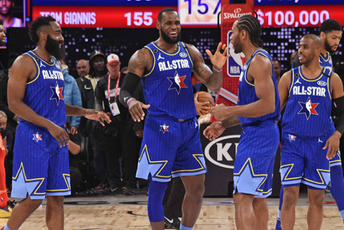 Konačno borba i ozbiljna košarka na Ol staru: Slavio Lebronov tim! Foto: Bleacher Report Tviter