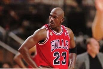 Ivančević: Majklu Džordanu da se uputi javno izvinjenje Ivančević: Majklu Džordanu da se uputi javno izvinjenje