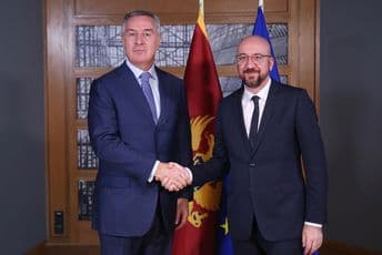 Đukanović: Period konfuzije na relaciji EU – ZB ostavio je posljedice na odnose u regionu Đukanović: Period konfuzije na relaciji EU – ZB ostavio je posljedice na odnose u regionu