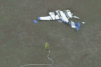 Sudar dva aviona, četiri osobe poginule Sudar dva aviona, četiri osobe poginule