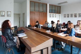 Reformisana nastava stranih jezika kroz projekat REFLAME će odgovoriti i na potrebe studenata sa oštećenjem vida i sluha Reformisana nastava stranih jezika kroz projekat REFLAME će odgovoriti i na potrebe studenata sa oštećenjem vida i sluha