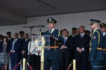 Dakić: Vojnicima nije mjesto na protestima gdje su samo zastave druge države Dakić: Vojnicima nije mjesto na protestima gdje su samo zastave druge države