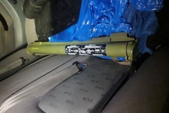 Uhapšen Podgoričanin, u automobilu mu pronašli ''zolju'' Uhapšen Podgoričanin, u automobilu mu pronašli ''zolju''