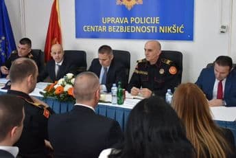 VELJOVIĆ: Policija ima kapacitet da odgovori organizovanim kriminalnim grupama VELJOVIĆ: Policija ima kapacitet da odgovori organizovanim kriminalnim grupama