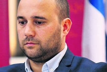 Medijska haranga je bila artiljerijska priprema, litije su već ulazak pješadije Aleksandar Radoman