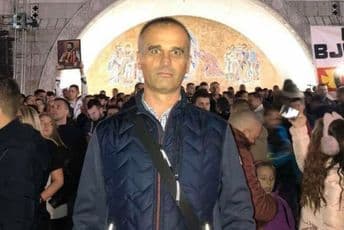 Predsjednik Sindikata Vojske učestvovao na sinoćnjoj litiji Predsjednik Sindikata Vojske učestvovao na sinoćnjoj litiji