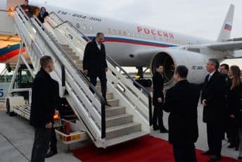 Lavrov u Beogradu na godišnjicu NATO bombardovanja Lavrov tokom posjete Beogradu