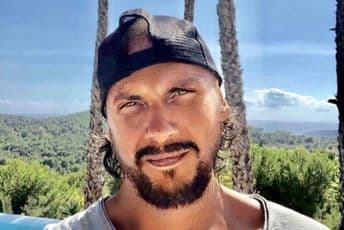 Svjetski poznati di-džej Džunior Džek ponovo zaprosio Srpkinju Svjetski poznati di-džej Džunior Džek ponovo zaprosio Srpkinju