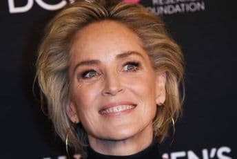 Šeron Stoun nasmijala i oduševila svijet izjavama: “Muškarci su poput miksera” Šeron Stoun nasmijala i oduševila svijet izjavama: “Muškarci su poput miksera”