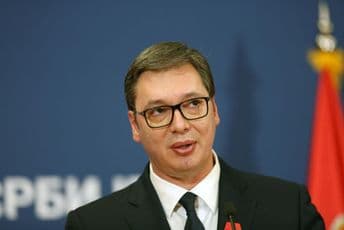 VUČIĆ: Nijesmo podržali donošenje Zakona, mene proganjaju u Crnoj Gori VUČIĆ: Nijesmo podržali donošenje Zakona, mene proganjaju u Crnoj Gori