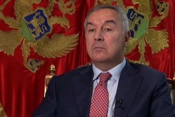 Đukanović čestitao Pendarovskom: Tradicionalno prijateljstvo trajno osnaženo savezništvom u NATO Đukanović čestitao Pendarovskom: Tradicionalno prijateljstvo trajno osnaženo savezništvom u NATO